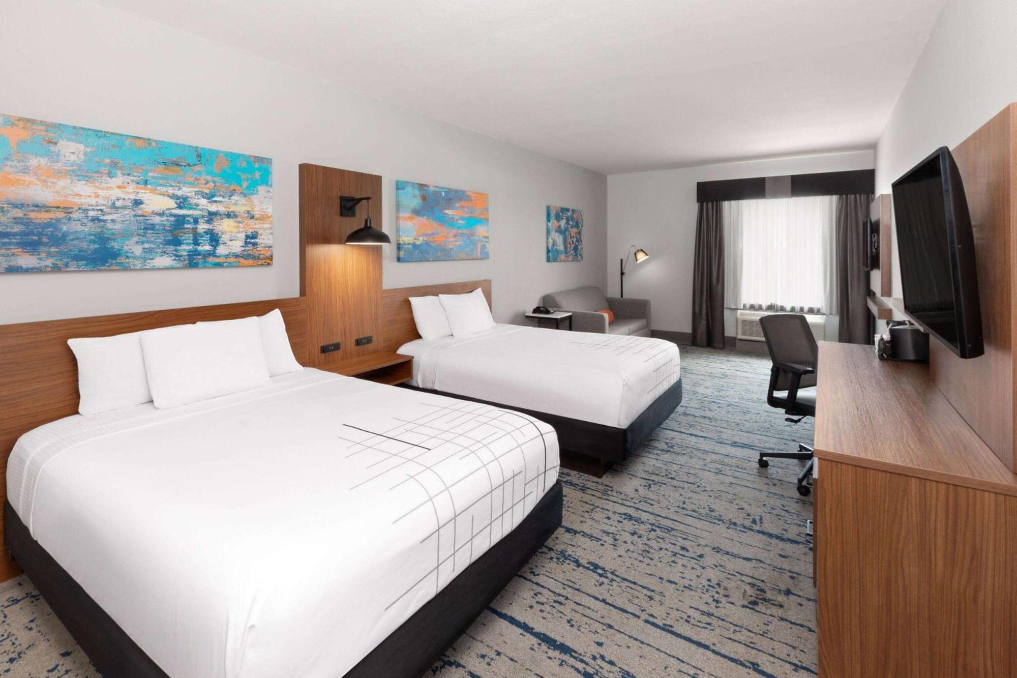 Отель La Quinta By Wyndham Rockport - Fulton Экстерьер фото